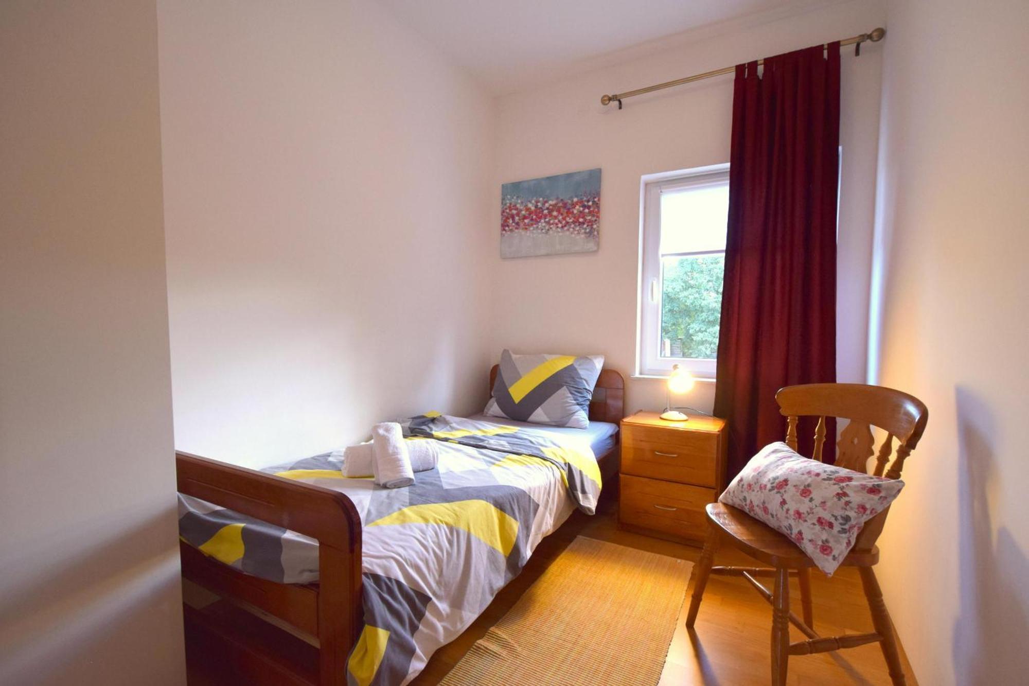 Apartments Cindric Малинська Екстер'єр фото